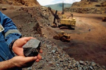 Iron ore, journey with no return – Documental