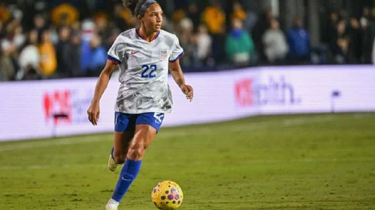 Denver Summit FC ficha a Yazmeen Ryan y Delanie Sheehan del Houston Dash