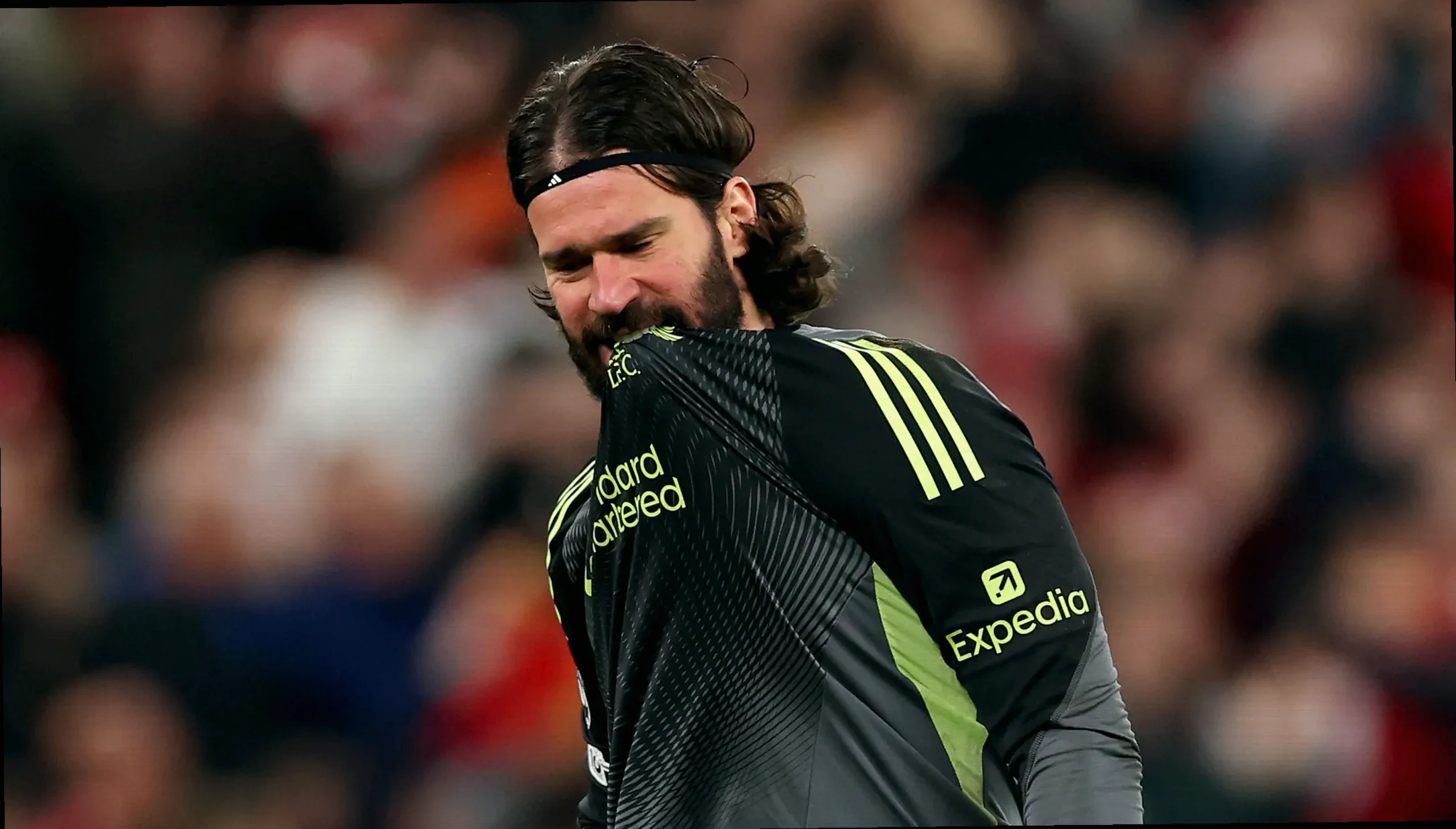 Slot confirma: Alisson no jugará FA Cup ante el City y se perderá partidos