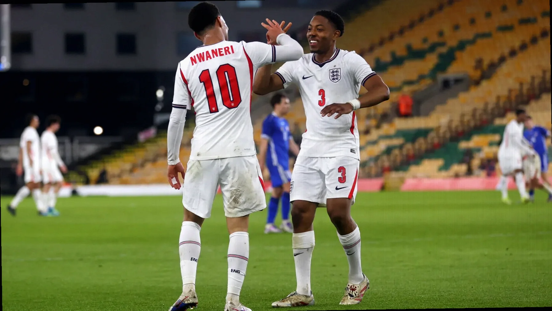 Lewis-Skelly y Nwaneri brillan: Lee Carsley destaca la conexión inglesa Sub-21